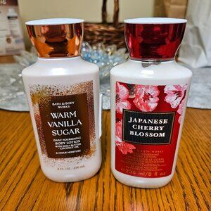 Lot of 2 Bath & Body Works 8 oz lotion
